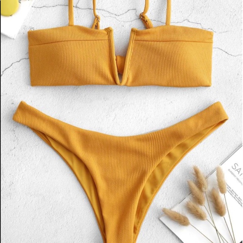 Yellow ZAFUL swimsuit